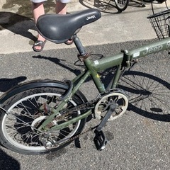 jeep 折り畳み自転車　カーキの画像