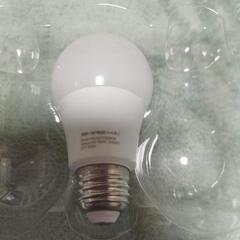 LED 電球　Ａ19　電球色　4個（未使用3個.used1個）の画像