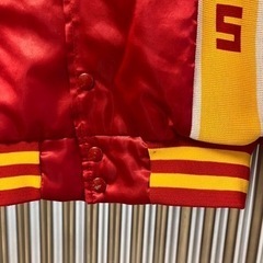 ブルゾンの画像