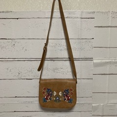 刺繍花柄　ショルダーバック