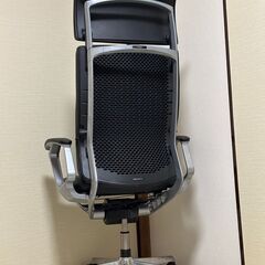 高級革張りハイバックチェア オカモト デューク(定価47万円)の画像