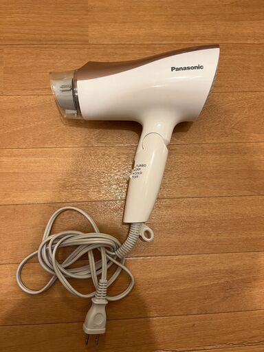 【値下げ！】パナソニック ヘアドライヤー イオニティ ピンクゴールド調 美品 傷・故障なし