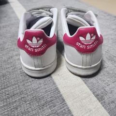 最終値下☆Stan Smith スニーカー☆19cmの画像