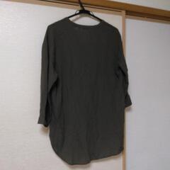 美品　ユニクロ　レディース　カットソー　サイズLの画像