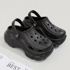 厚底ラバーサンダル