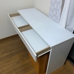 作業机　棚つき　配送できます。の画像