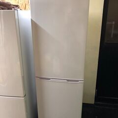 ☆中古￥18,800！IRIS OHYAMA　162㍑2ドア冷蔵庫　家電　2020年製　AF162-W型　幅48㎝ｘ奥行54㎝ｘ高さ150㎝　【BJ132】