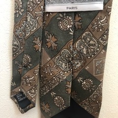クレージュ　ネクタイ　Paris アンドレクレージュの画像