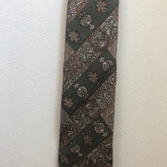 クレージュ　ネクタイ　Paris アンドレクレージュの画像