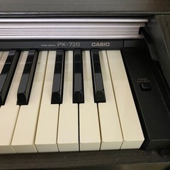 電子ピアノ　CASIO PX-720の画像