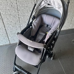 アップリカ  カルーンエアー AB型ベビーカー