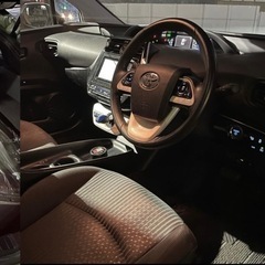 【買手探してます】トヨタ　プリウス 50前期 Sセーフティ 4WDの画像