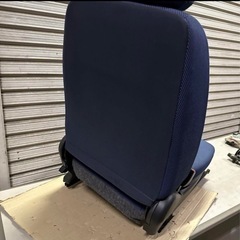 ジムニー　JB23  4型　純正　助手席シートの画像