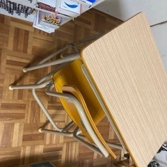 珍品♦️超激安、小学校机と椅子セット、昭和懐かしの、かなりお値打ち、送料無料です 学校机の中古が安い！激安で譲ります・無料であげます(6ページ目