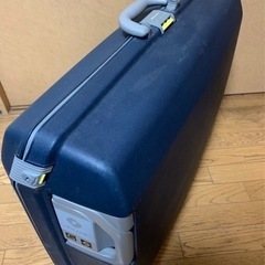 サムソナイト オイスター スーツケース 70x54x20の画像
