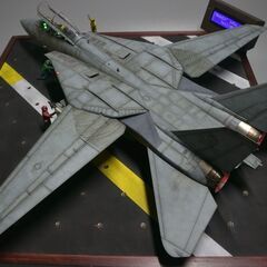 プラモデル完成品 1/48 F-14A トムキャット　電飾ジオラマの画像