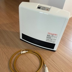ガスファンヒーター　美品