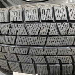 🚗【スタッドレスタイヤ】ヤリス/アクア/フィット5アルミ 付 【カー用品･ホイール買取アールワン田川】の画像