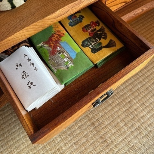 茶室用の飾り棚　無垢板使用の高級品
