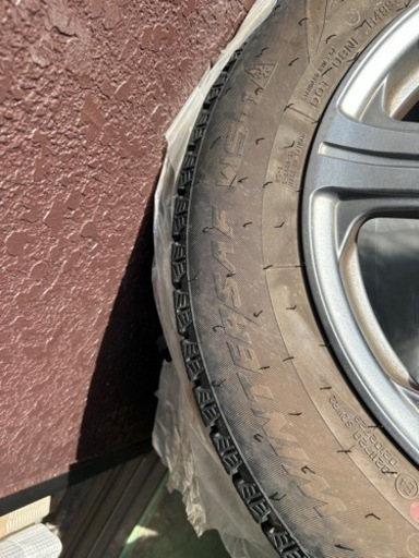 16インチホイ-ル付きスタッドレス