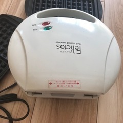 Hot sand maker ホットサンドメーカー新津興器の画像