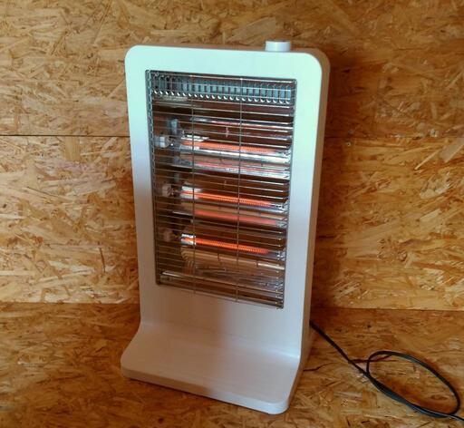 2018年製　電気ストーブ　エスケイジャパン　動作確認済　電気ヒーター