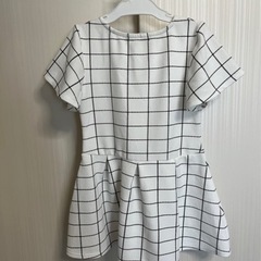 130 未使用！値下げ！【MPS】子供服　ワンピース　格子柄　ホワイトの画像