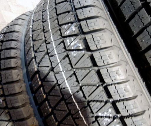 新品 BRIDGESTONE BLIZZAK DM-V3 18インチ スタッドレスタイヤ４本 225/60R18 100Q 2023年 ブリヂストン ブリザック 札幌市 新道東店
