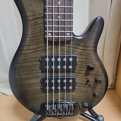  TRABEN 5弦ベースの画像