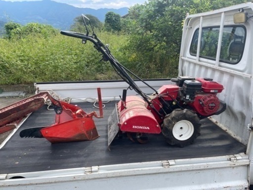 HONDA   ミニ耕運機　畝立て付き