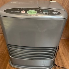 石油ファンヒーター　HITACHI OVF-A30