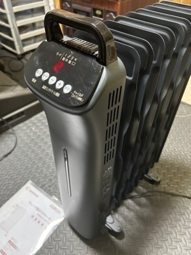 オイルヒーター　HIWHD1210M 美品
