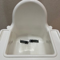 IKEAキッズチェアの画像
