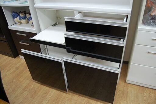 (株)丸仙工業 レンジボード 幅115×奥45×高209cm ホワイト×ブラック 114フラットOP 食器棚 キッチンボード  札幌市 清田区 平岡