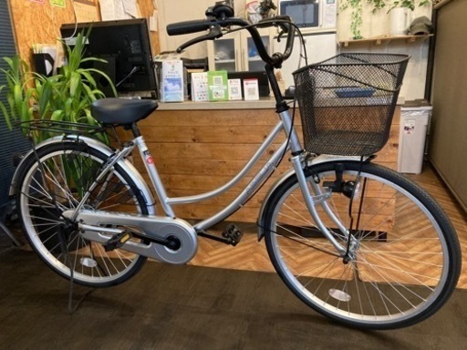 【美品！】LEDダイナモ　24インチ自転車　シルバー