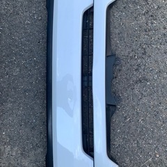 ハイエース　レジアスエース　200系　スーパーGL  フロントグリルの画像