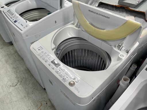 洗濯機の分解クリーニング行っています！配送設置込み　シャープ7.0K洗濯機　2017年製　分解クリーニング済み！！