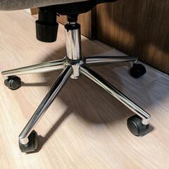 KANADEMONO デスクチェア（グレー）の画像