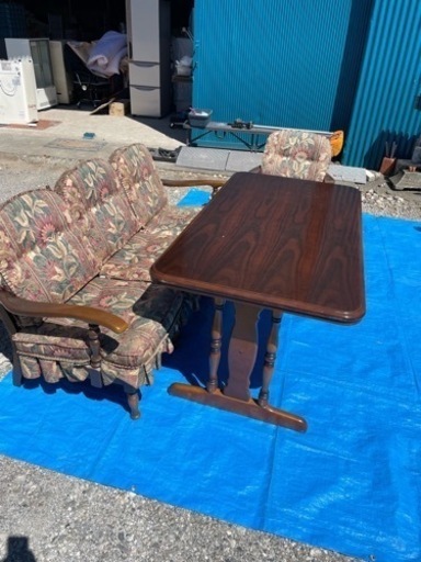 F615【高級家具】カリモク家具　ダイニングテーブル/キツツキマーク 飛騨産業　３人掛け・１人掛けソファー　セット