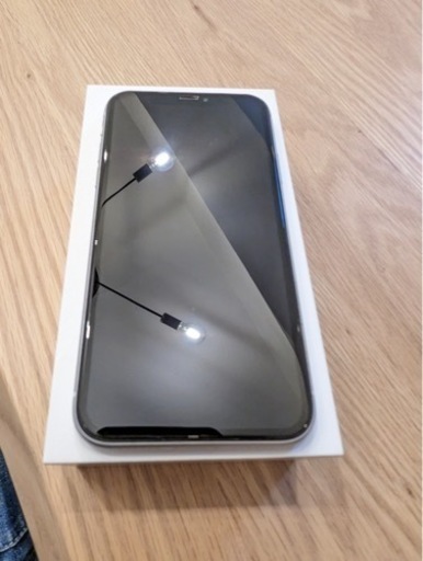 iPhone XR White 128 GB SIMフリー　美品