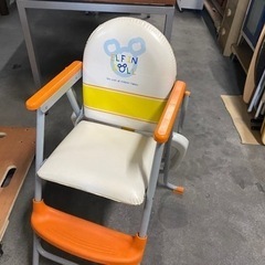 ベビーチェアの画像