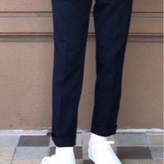【UNIQLO】テーパードパンツ【まとめて購入でお値引き】の画像