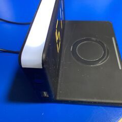  希少　ワイヤレス充電　デジタル置時計　の画像