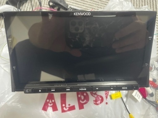 カーナビ、テレビ MDV-Z701