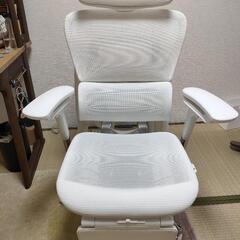 COFO Chair Premium　ホワイト　コフォチェアプレミアム　手渡し現金でお願いします。