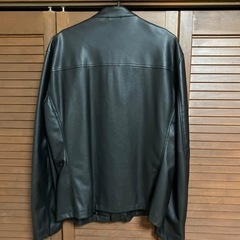 ZARA レザージャケットの画像