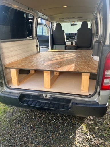 ハイエース　ベッドキット