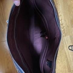 ルイヴィトンビジネスバック　断捨離の画像