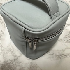 🤍新品　バニテォーポーチ　ライトブルーの画像