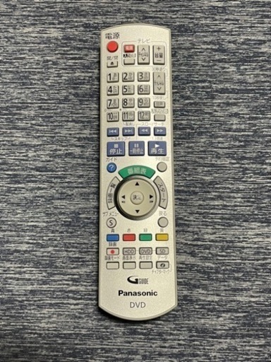 Panasonicパナソニック　DVDリモコン（シルバー）【値下げ交渉可】